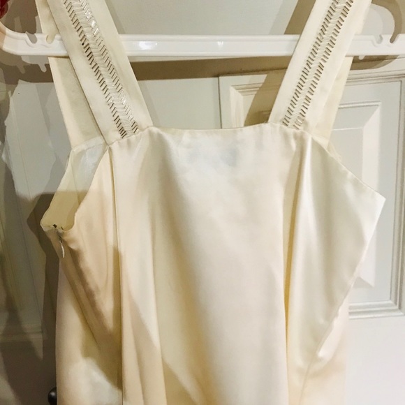 Banana Republic Top - Picture 2 of 4